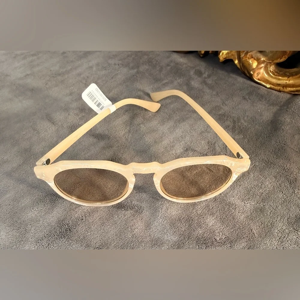 Free People Sedona Round Sunglasses